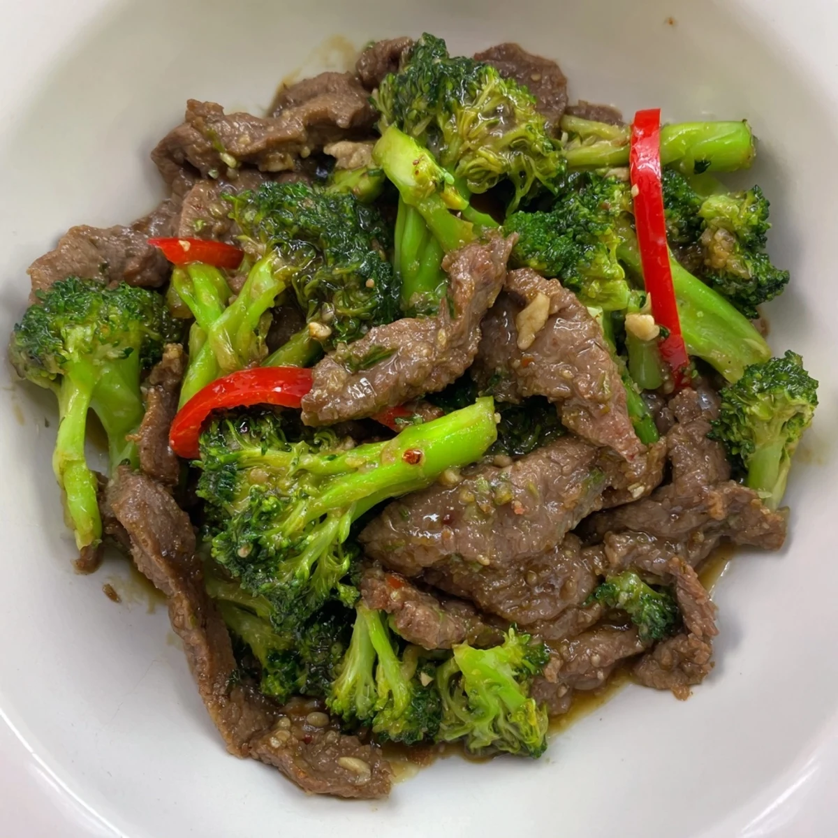 A flavorful bowl of Beef Stir Fry with Broccoli, ready to serve over fluffy white rice.
